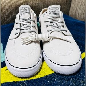 Nike White Stefan Janoski Men's Sneakers Brand New No Tags